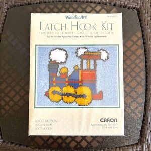 Caron WonderArt Latch Hook Kit LocoMotion #4302 size 20" x 27"